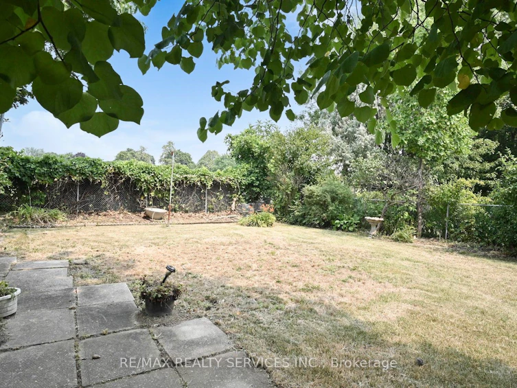 27 Glenforest Road, Brampton, ON, L6S 1L8 - 43