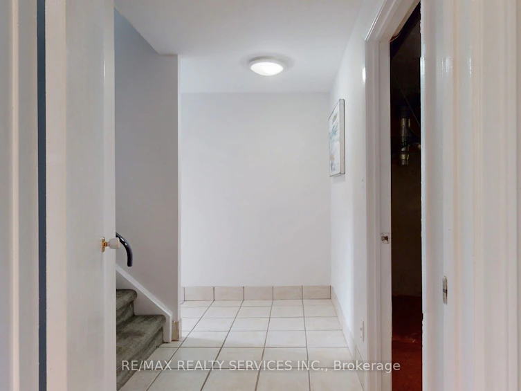 27 Glenforest Road, Brampton, ON, L6S 1L8 - 29