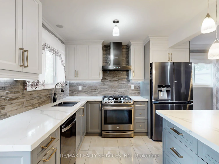 53 Geneva Crescent, Brampton, ON, L6S 1K7 - 14