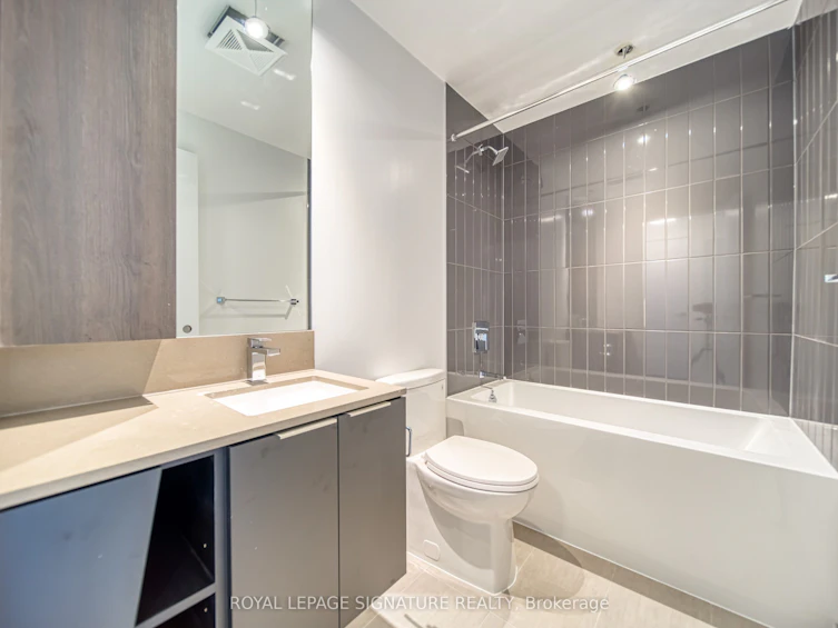 4503-3900 Confederation Parkway, Mississauga, ON, L5B 0M3 - 15