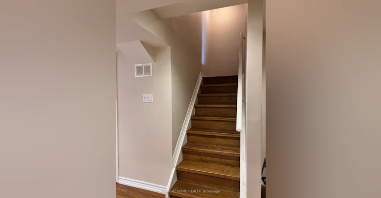 3914 Stardust Drive, Mississauga, ON, L5M 8A6 - 6