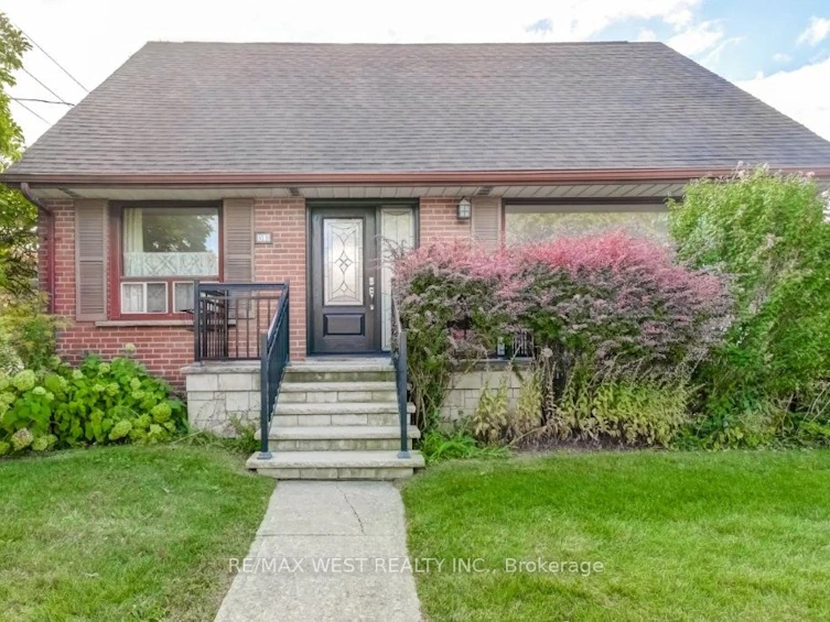 1302 Kipling Avenue, Toronto, ON, M9B 3N5