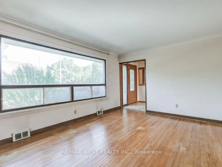 1302 Kipling Avenue, Toronto, ON, M9B 3N5 - 10