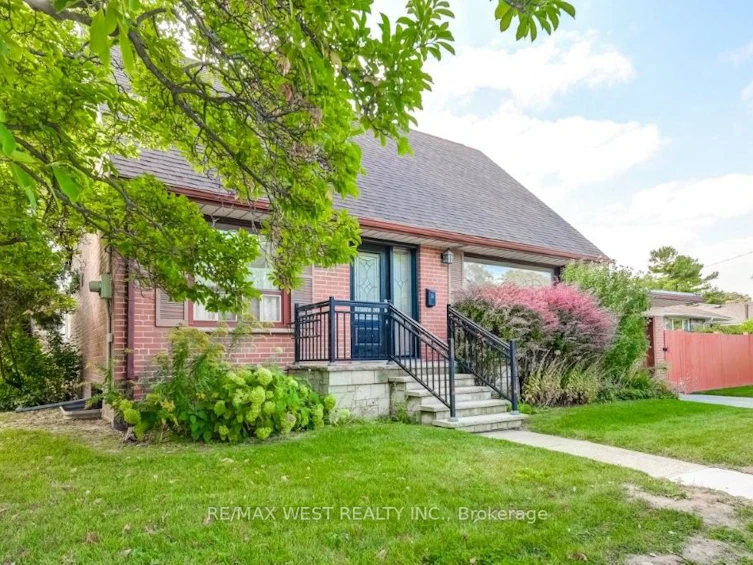 1302 Kipling Avenue, Toronto, ON, M9B 3N5 - 3