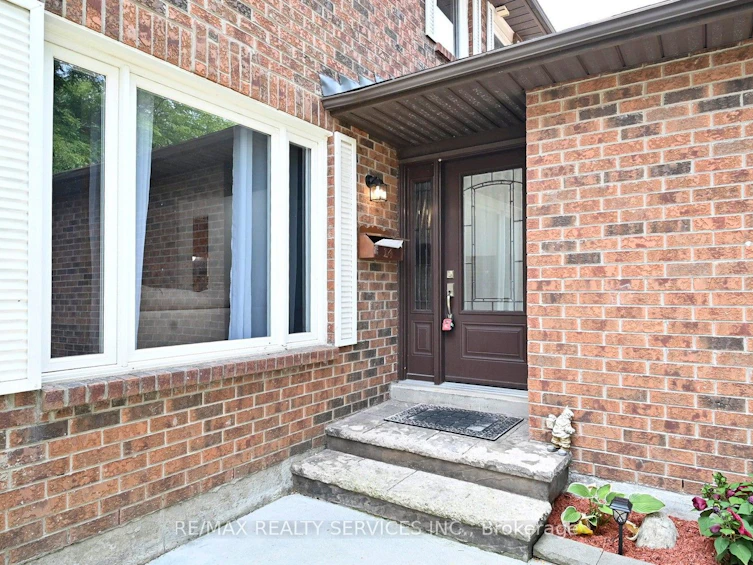 14 Myna Court, Brampton, ON, L6S 4H8 - 5