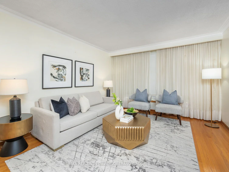 335 Ranee Avenue, Toronto, ON, M6A 1N9 - 5