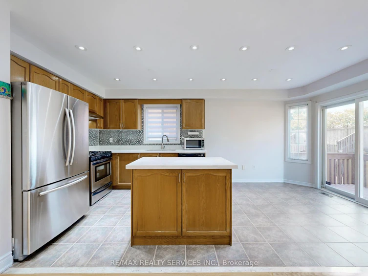 44 Amethyst Circle, Brampton, ON, L6P 0Z3 - 16