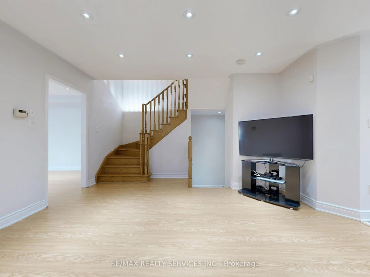 44 Amethyst Circle, Brampton, ON, L6P 0Z3 - 9