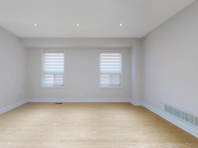44 Amethyst Circle, Brampton, ON, L6P 0Z3 - 7
