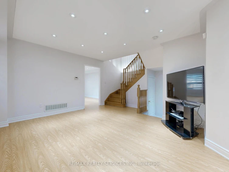 44 Amethyst Circle, Brampton, ON, L6P 0Z3 - 10
