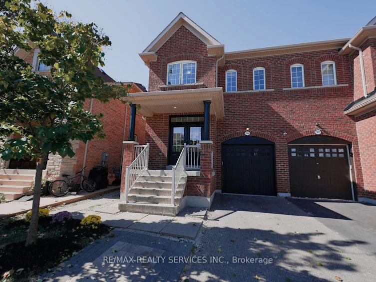 30 Loftsmoor Drive, Brampton, ON, L6R 3R7 - 2