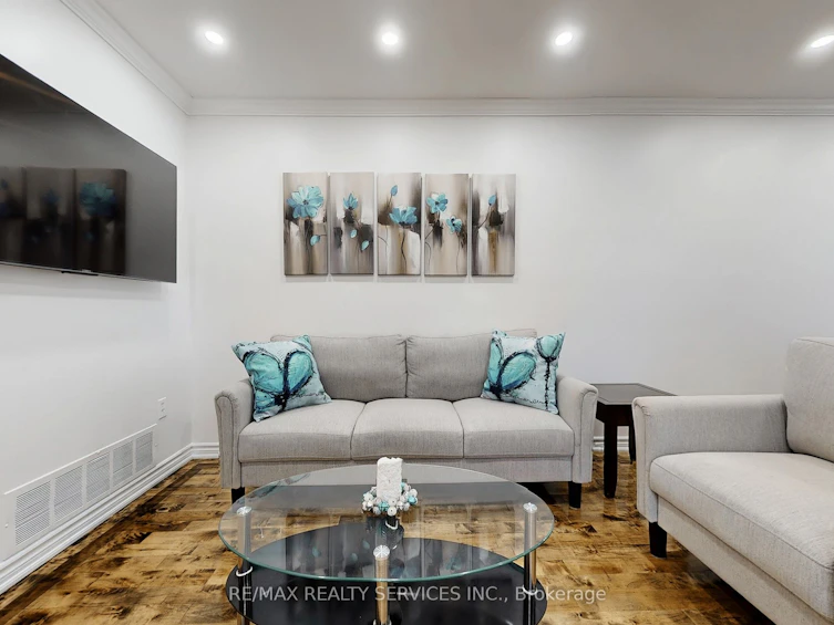 10 Minton Place, Brampton, ON, L6S 2S7 - 8