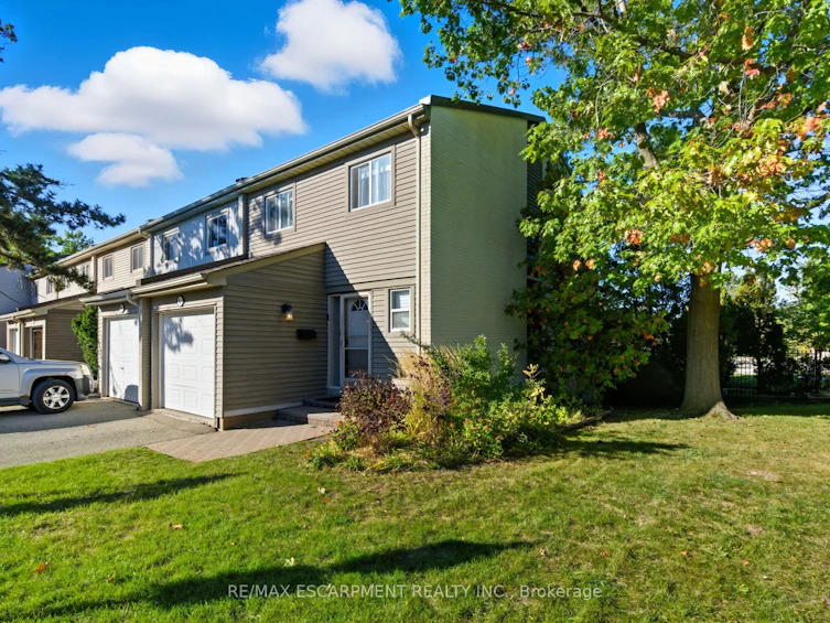 6-3500 Glen Erin Drive, Mississauga, ON, L5L 1W6 - 2