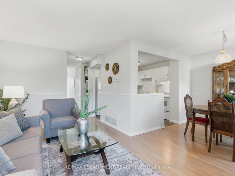 6-3500 Glen Erin Drive, Mississauga, ON, L5L 1W6 - 8