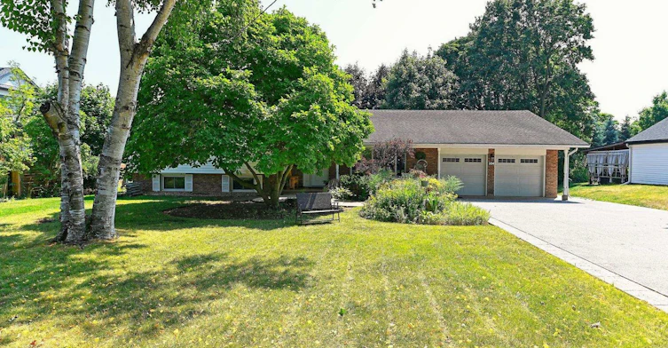 354 Plains Road W, Burlington, ON, L7T 1G5 - 2