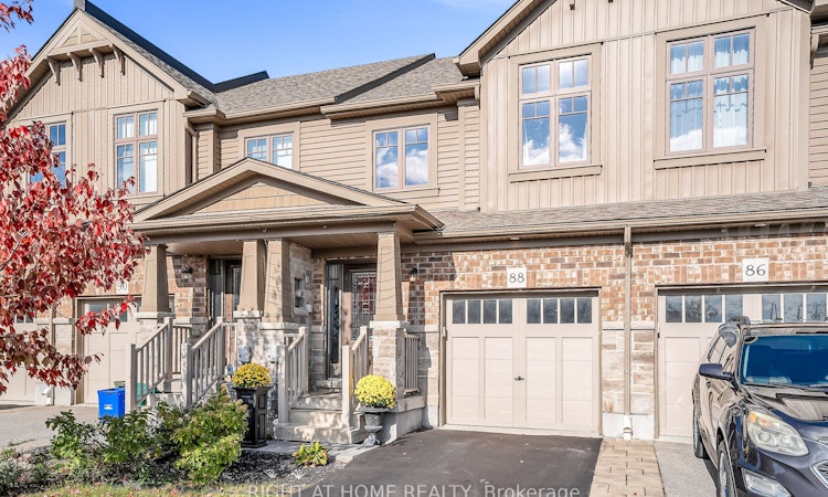88 Winterton Court N