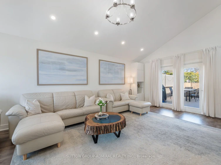 4232 Longmoor Drive, Burlington, ON, L7L 4Z9 - 16
