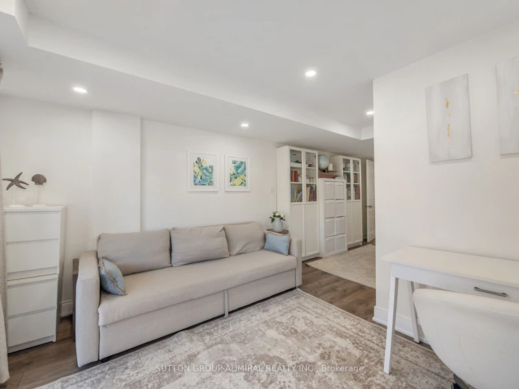 4232 Longmoor Drive, Burlington, ON, L7L 4Z9 - 8