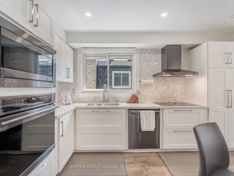 4232 Longmoor Drive, Burlington, ON, L7L 4Z9 - 28