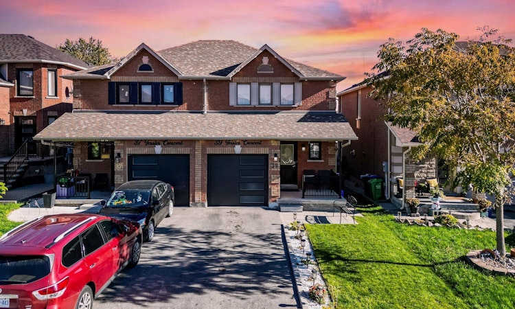 39 Tessler Crescent