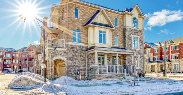 454 Silver Maple Road, Oakville, ON, L6H 3P5