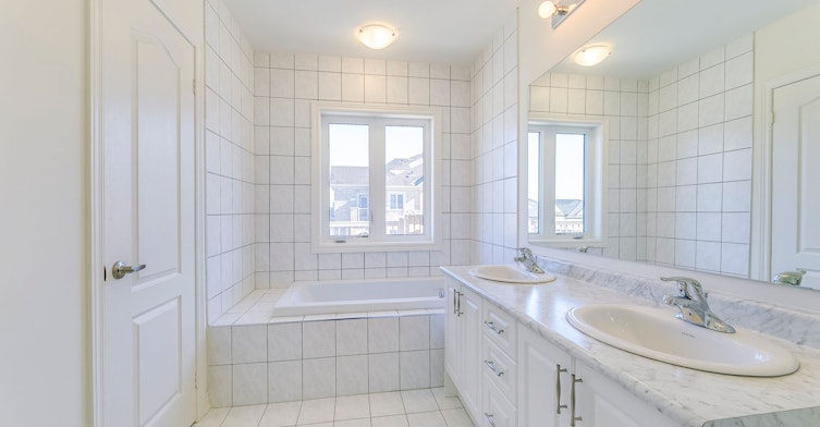 454 Silver Maple Road, Oakville, ON, L6H 3P5 - 35