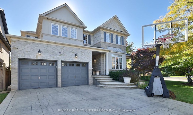 2151 Bingley Crescent