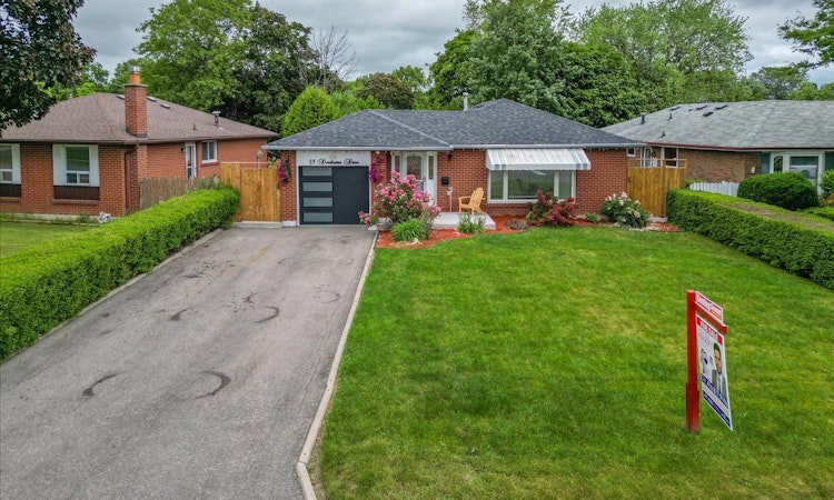 53 Dorchester Drive