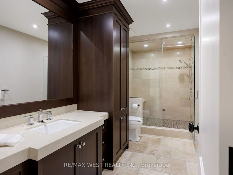 37 Cedarland Drive, Toronto, ON, M9A 2K5 - 32