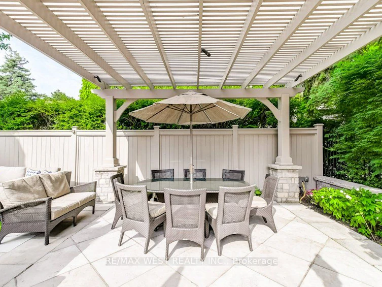 37 Cedarland Drive, Toronto, ON, M9A 2K5 - 40