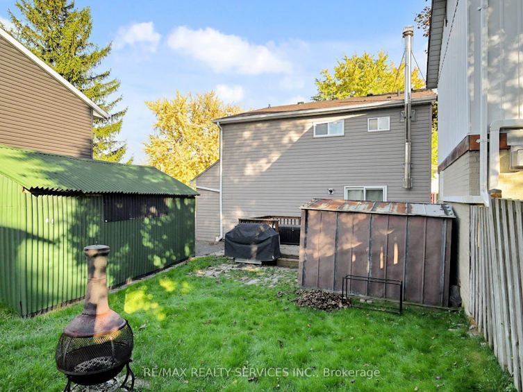 2 Hector Court, Brampton, ON, L6S 1P1 - 42