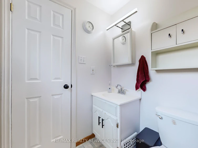 2 Hector Court, Brampton, ON, L6S 1P1 - 26