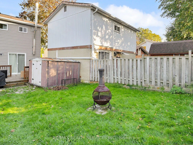2 Hector Court, Brampton, ON, L6S 1P1 - 41