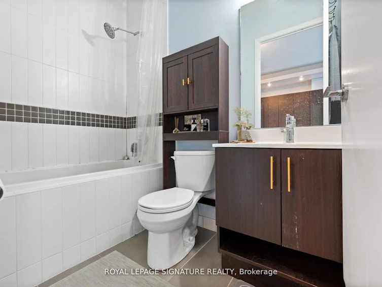 2521-165 Legion Road N, Toronto, ON, M8Y 0B3 - 12