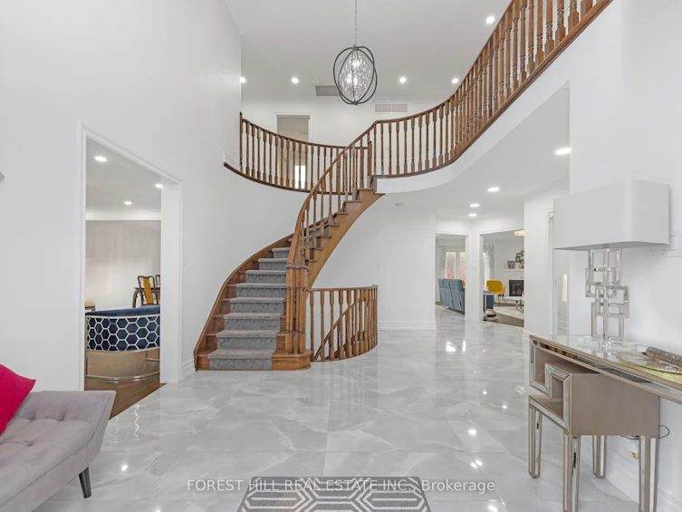 4640 Beaufort Terrace, Mississauga, ON, L5M 3H9 - 2