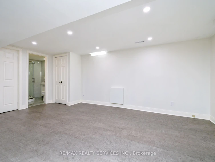 8 Oleander Crescent, Brampton, ON, L6Z 2C2 - 22