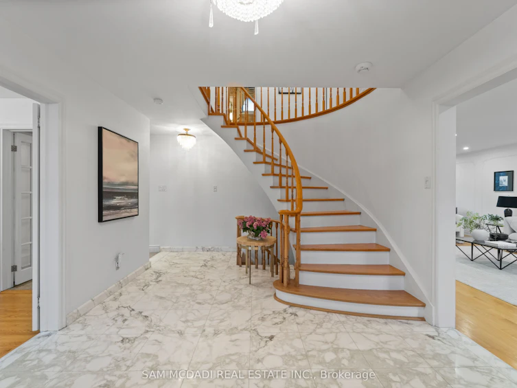 22 Richdale Court, Toronto, ON, M9B 5Y9 - 4