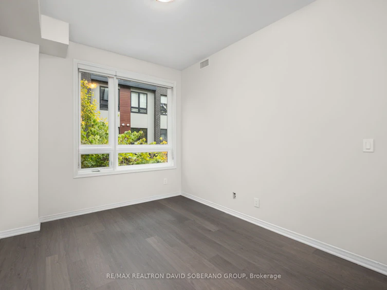 202-1120 Briar Hill Avenue, Toronto, ON, M6B 0A9 - 18