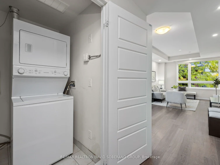 202-1120 Briar Hill Avenue, Toronto, ON, M6B 0A9 - 20