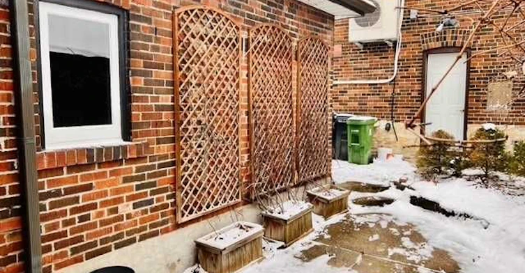 Bsmt-27 Oakview Avenue, Toronto, ON, M6P 3J3 - 9