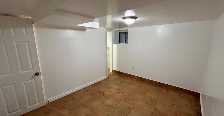 B-1039 Ossington Avenue, Toronto, ON, M6G 3V9 - 5