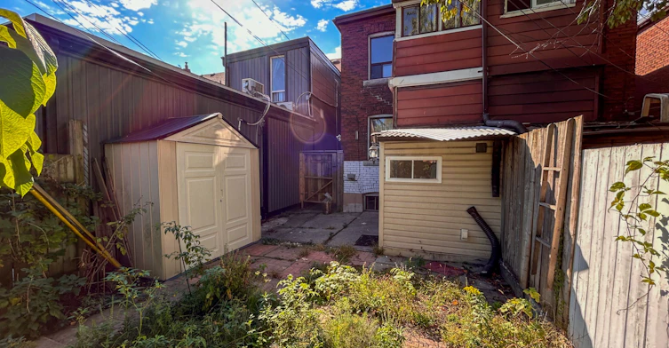 B-1039 Ossington Avenue, Toronto, ON, M6G 3V9 - 8