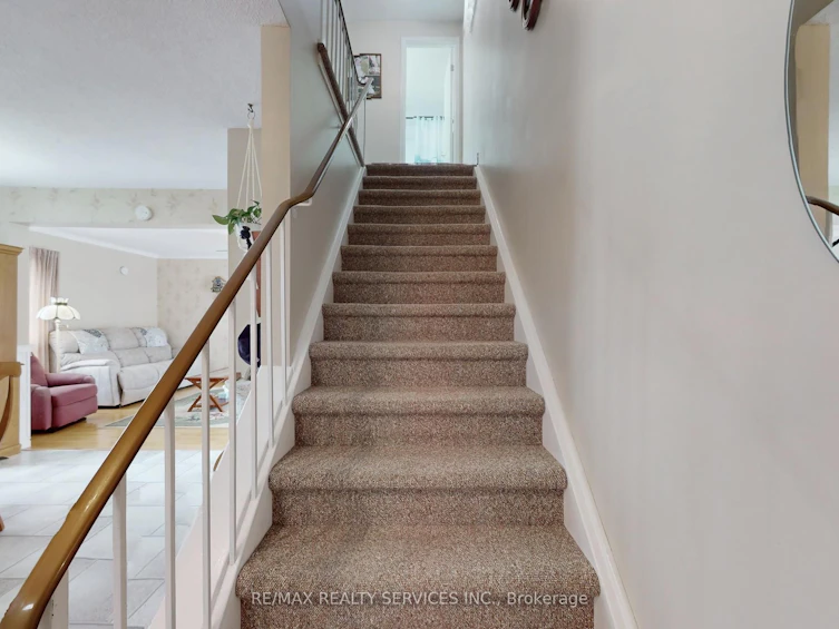 2 Grove Park Square, Brampton, ON, L6S 2K3 - 17
