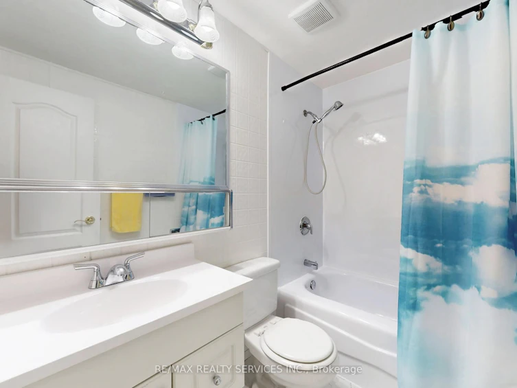 2 Grove Park Square, Brampton, ON, L6S 2K3 - 28