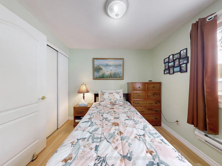 2 Grove Park Square, Brampton, ON, L6S 2K3 - 23