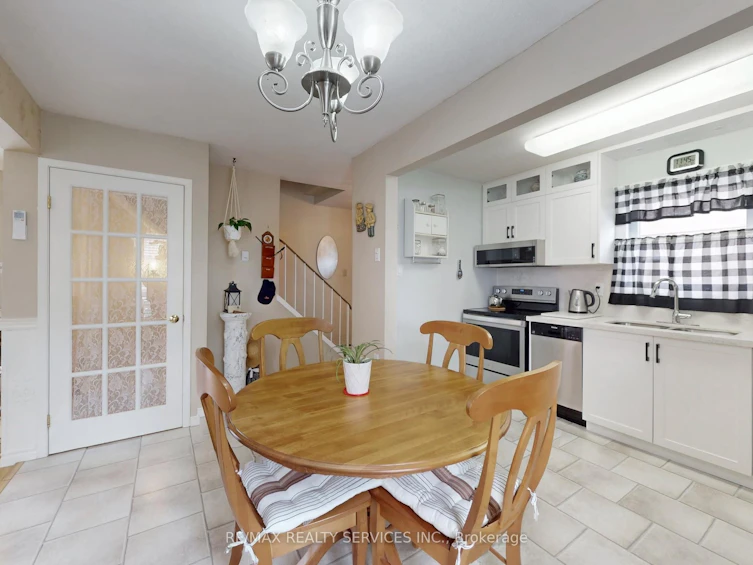 2 Grove Park Square, Brampton, ON, L6S 2K3 - 15