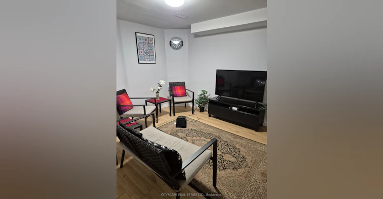 3072 Caulfield Crescent, Mississauga, ON, L5M 6J7 - 2