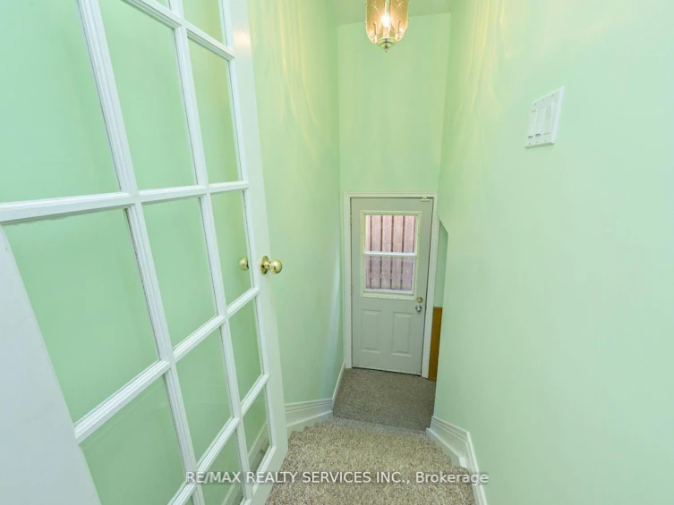 31 Brisco Street, Brampton, ON, L6V 1X1 - 16