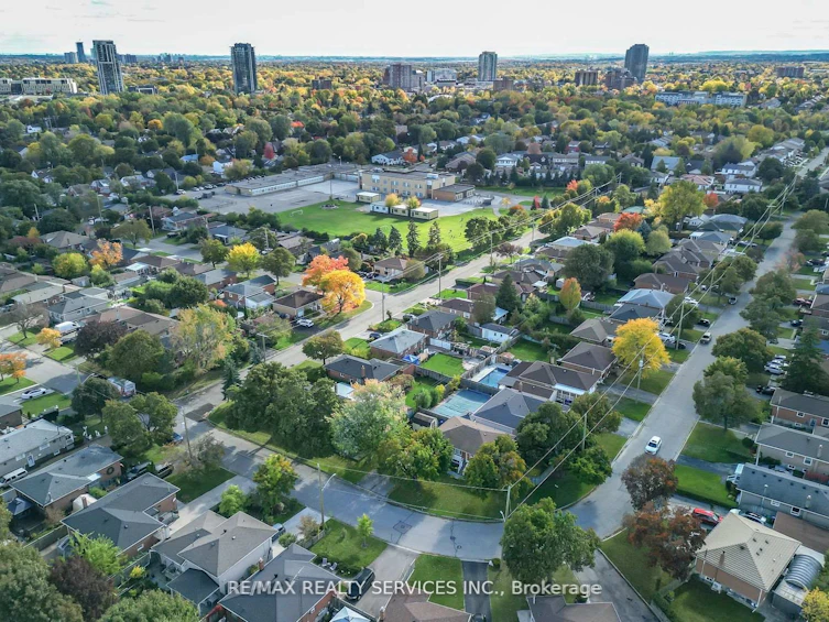 31 Brisco Street, Brampton, ON, L6V 1X1 - 32