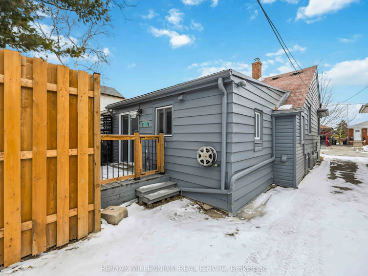 122 Twenty Second Street, Toronto, ON, M8V 3M4 - 45